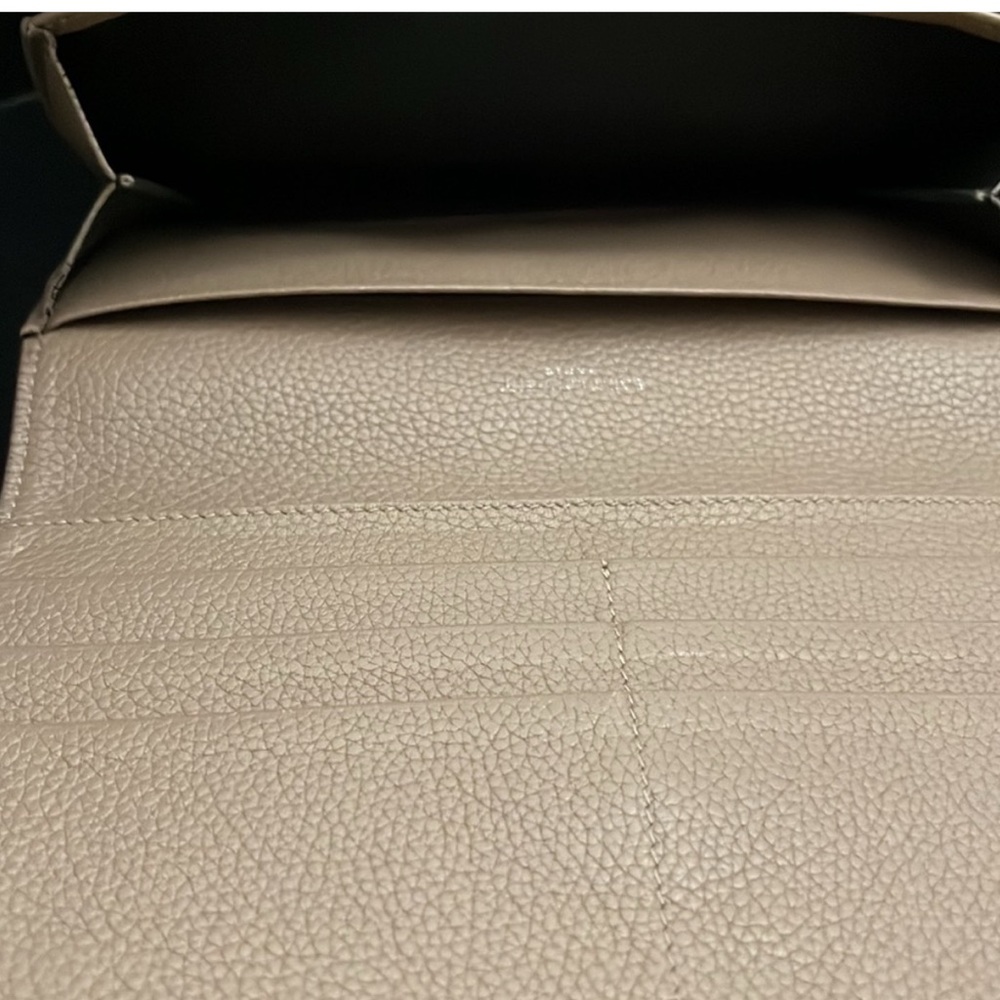 YVES SAINT LAURENT Sac de Jules Wallet - Picture 7 of 15